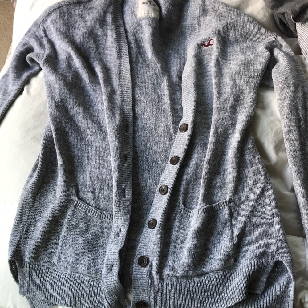 Grey Hollister sweater